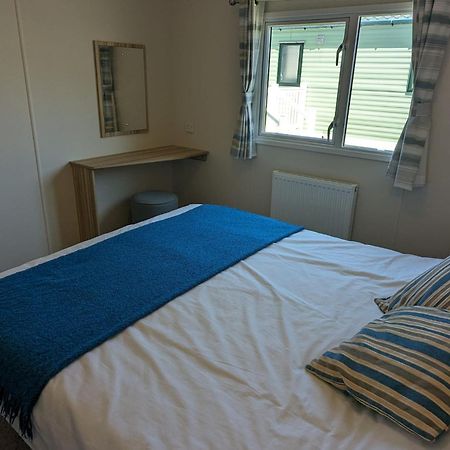 Lovely Bright Modern Caravan Swanage On Peaceful And Tranquil Holiday Park Экстерьер фото